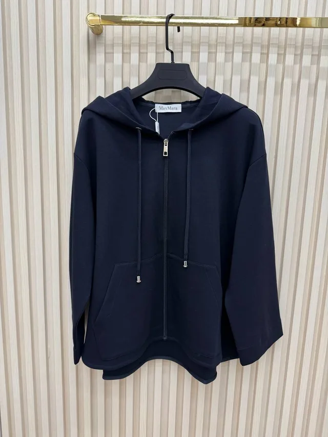 Костюм MaxMara