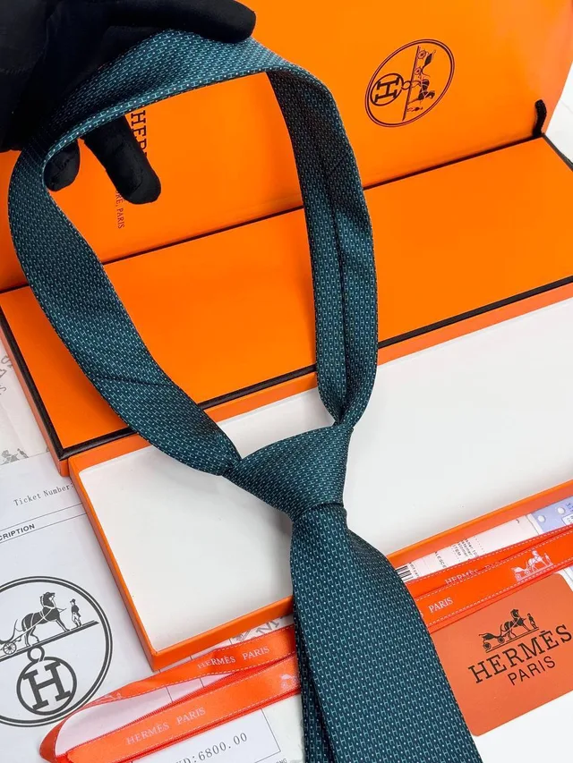 Галстук Hermes