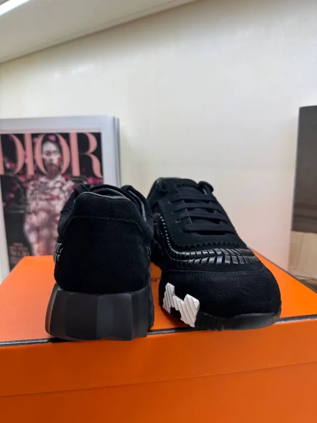 Кроссовки Hermes