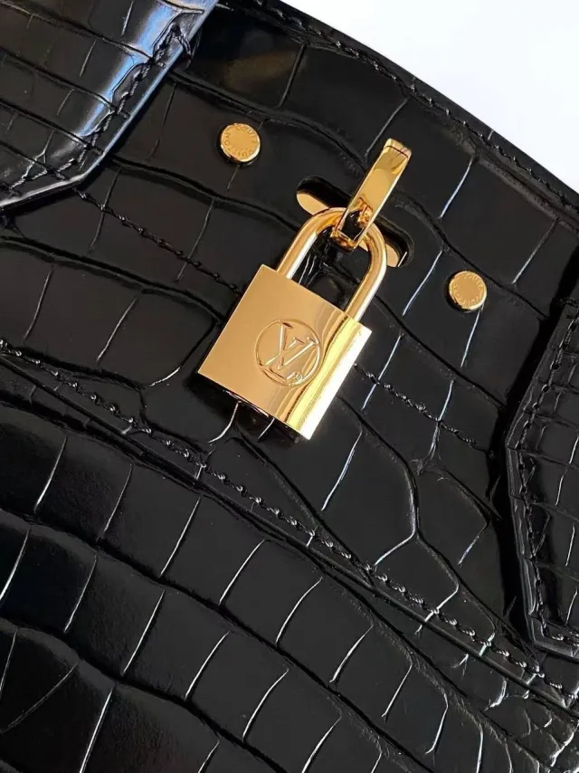Сумка Louis Vuitton