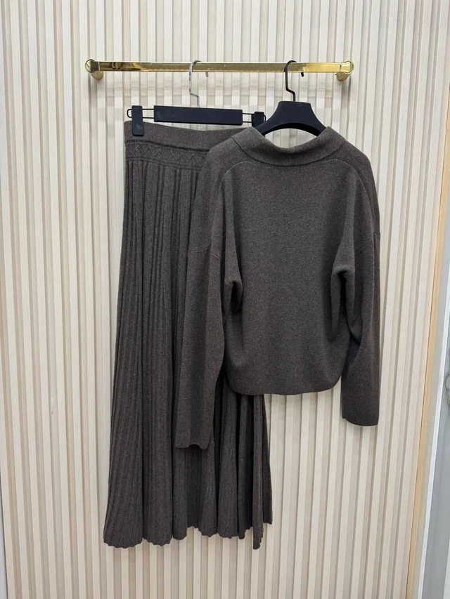 Костюм с юбкой Loro Piana