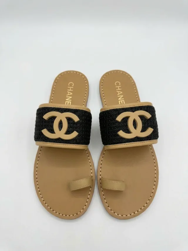 Шлепки Chanel