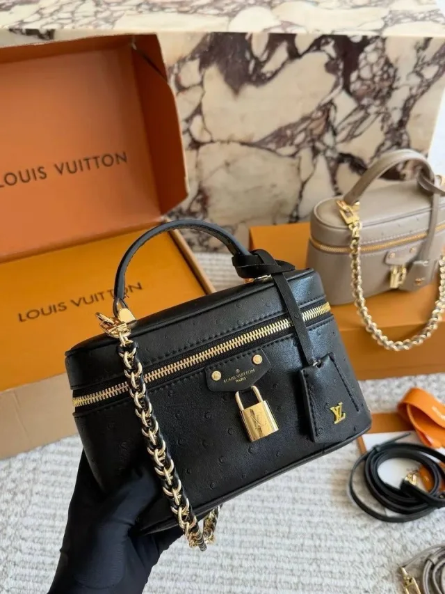 Сумка Косметичка Louis Vuitton
