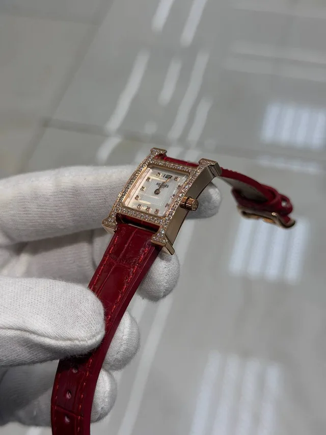 Часы HERMES