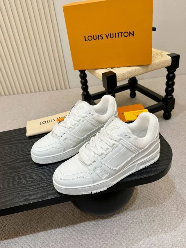 Обувь от Louis Vuitton