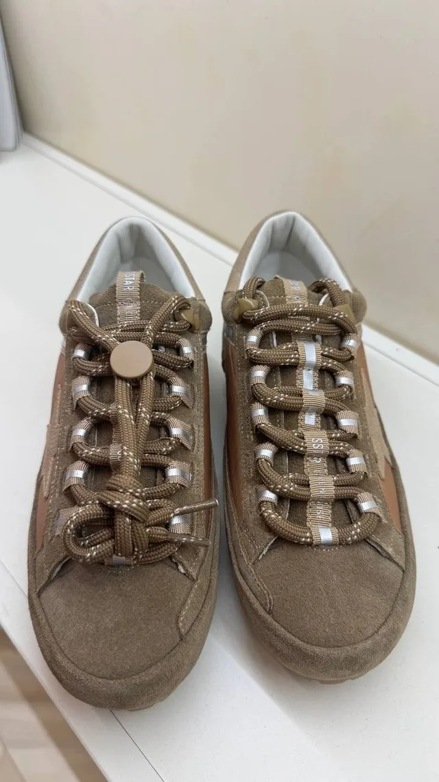 Кроссовки Golden Goose