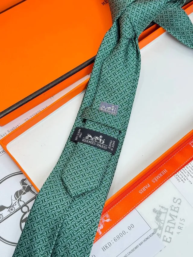 Галстук Hermes