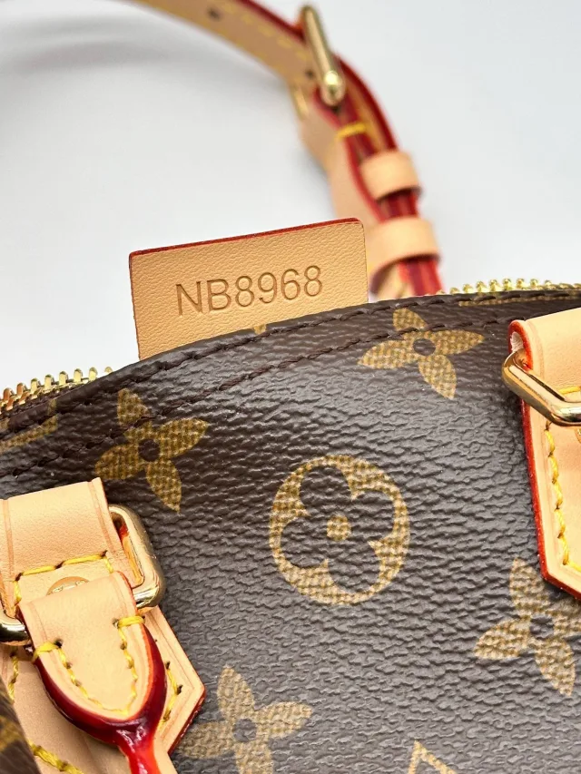 Сумка Louis Vuitton