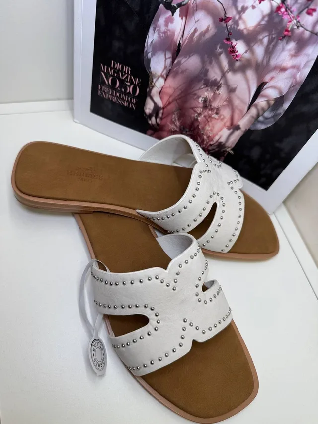 Шлепанцы Hermes