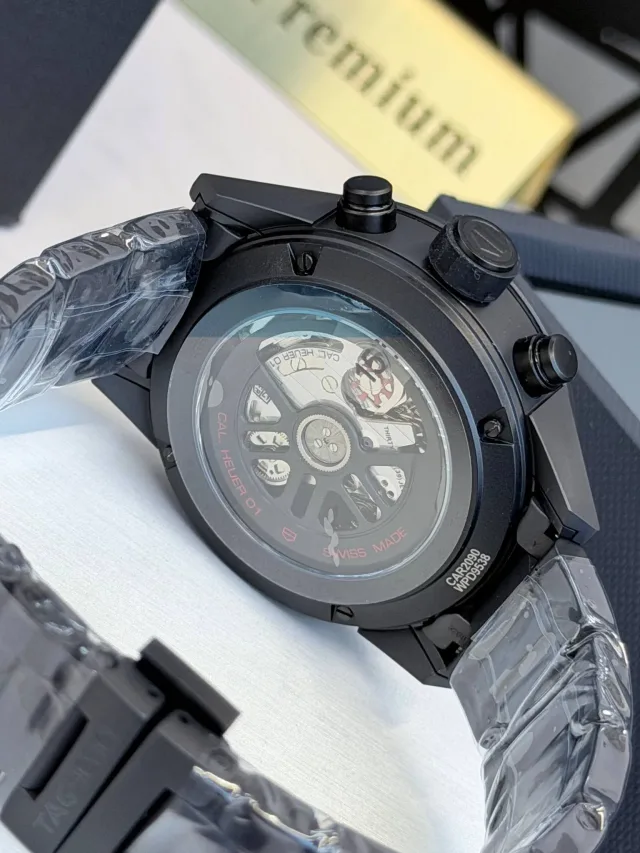 Мужские наручные часы TAG Heuer Carrera