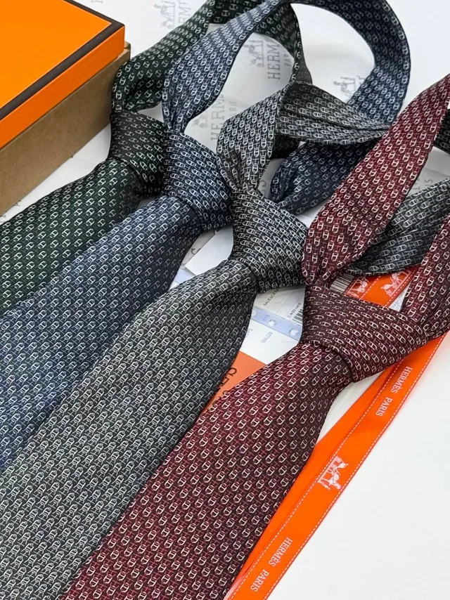 Галстук Hermes