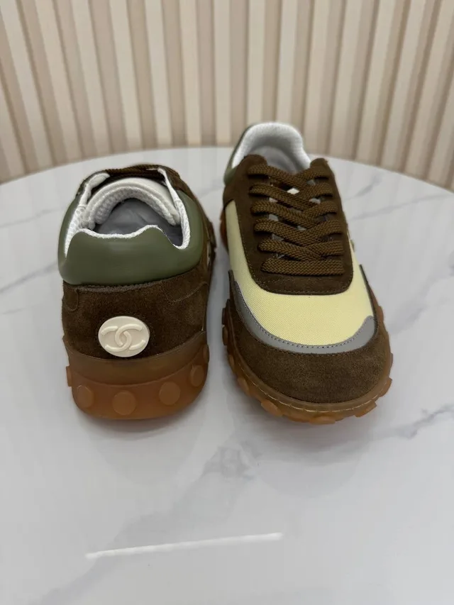 Кроссовки Chanel