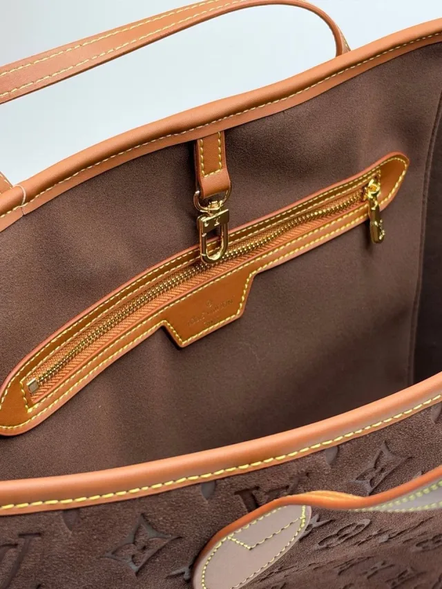 Сумка Louis Vuitton