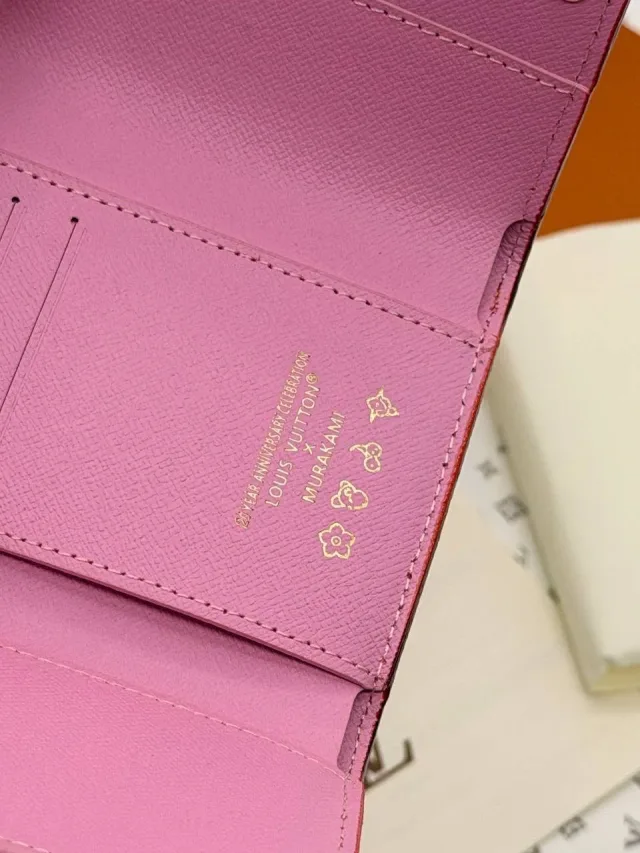 Кошелек Louis Vuitton