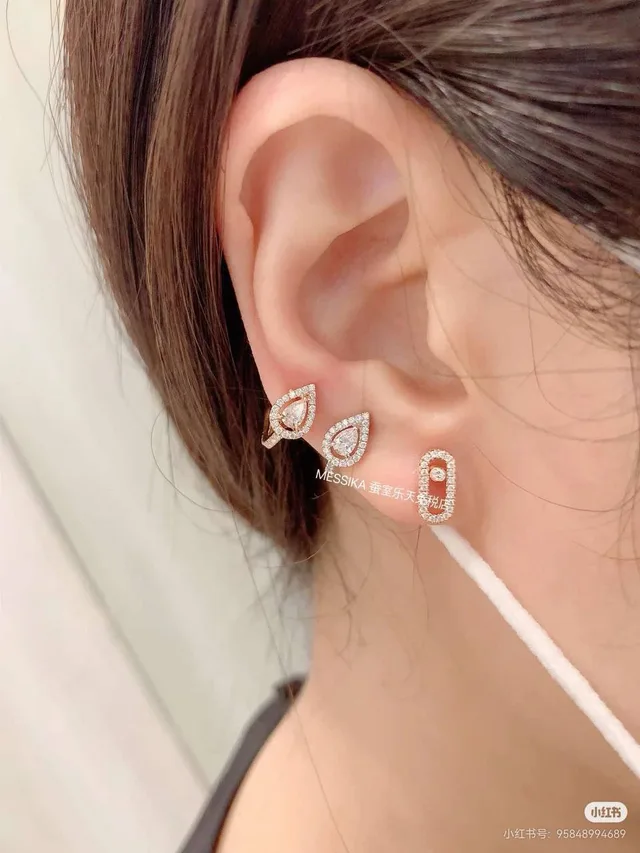 Сережки Messika