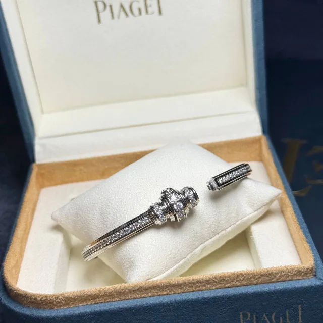 Подвеска Piaget