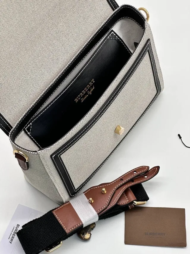 Сумка Burberry