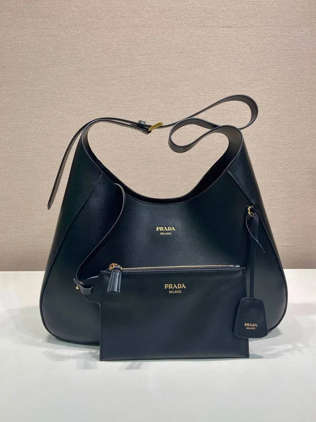 Сумка Prada