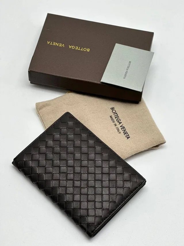 Обложка на паспорт Bottega Veneta