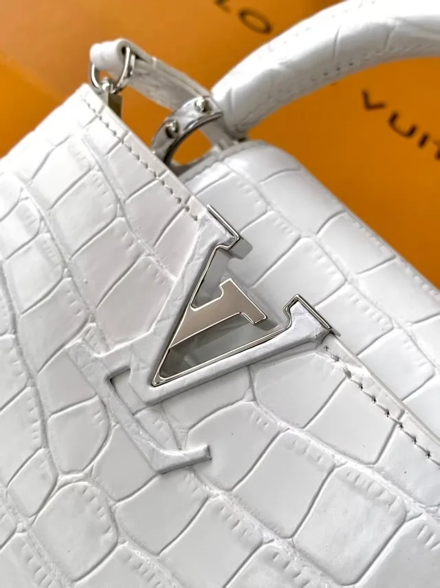 Сумка Louis Vuitton из крокодиловой кожи