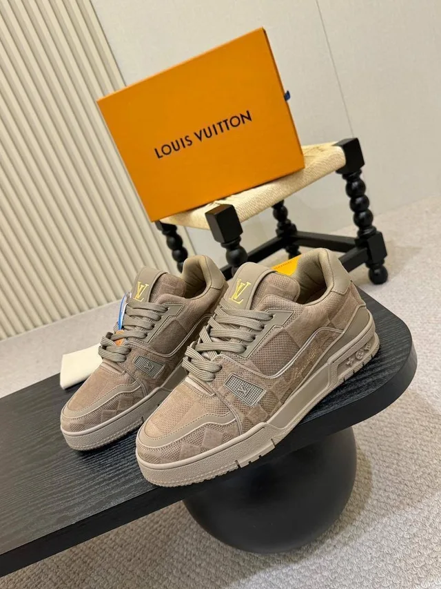 Обувь от Louis Vuitton