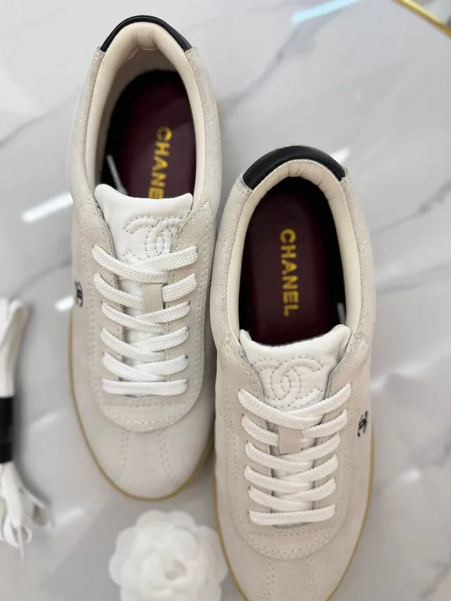 Кроссовки Chanel