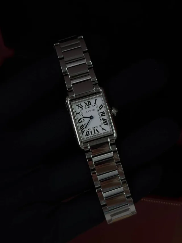 Cartier Часы Tank 22mm