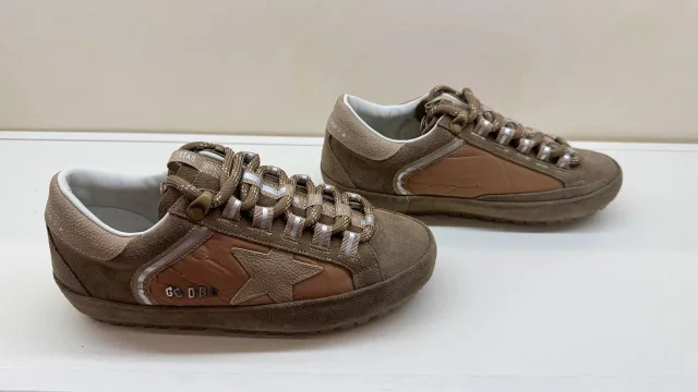 Кроссовки Golden Goose