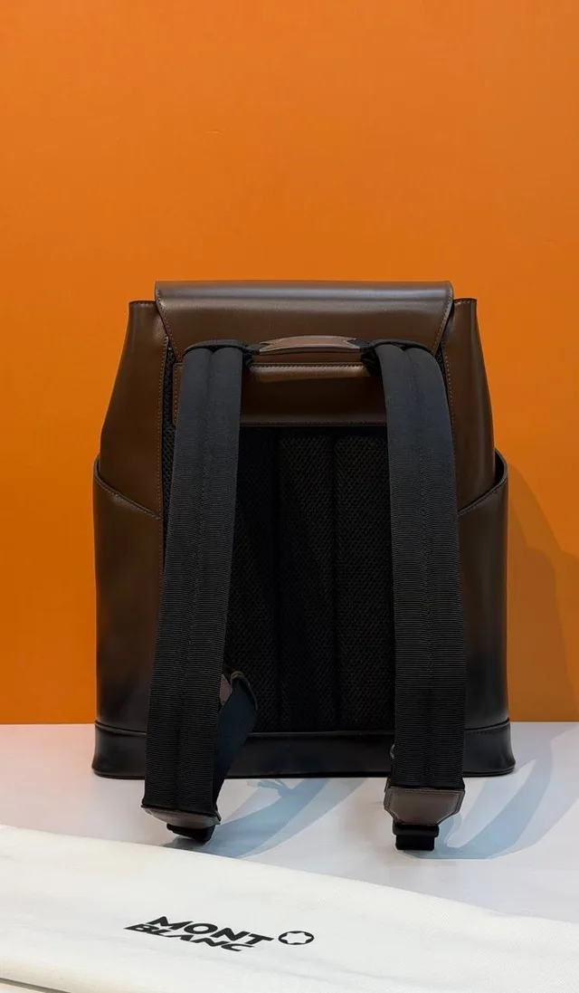 Mont Blanc Рюкзак среднего размера из кожи Meisterstück