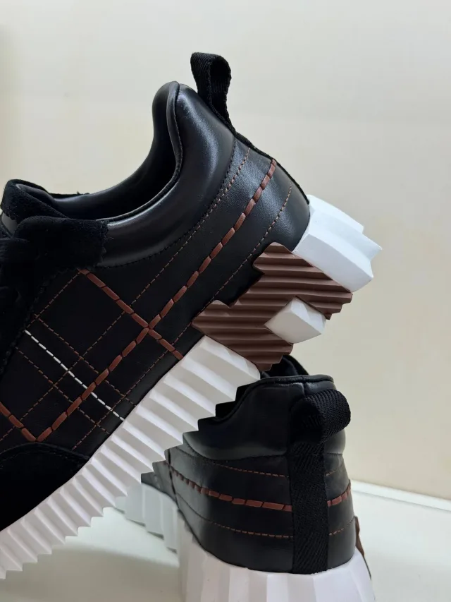 Кроссовки Hermes