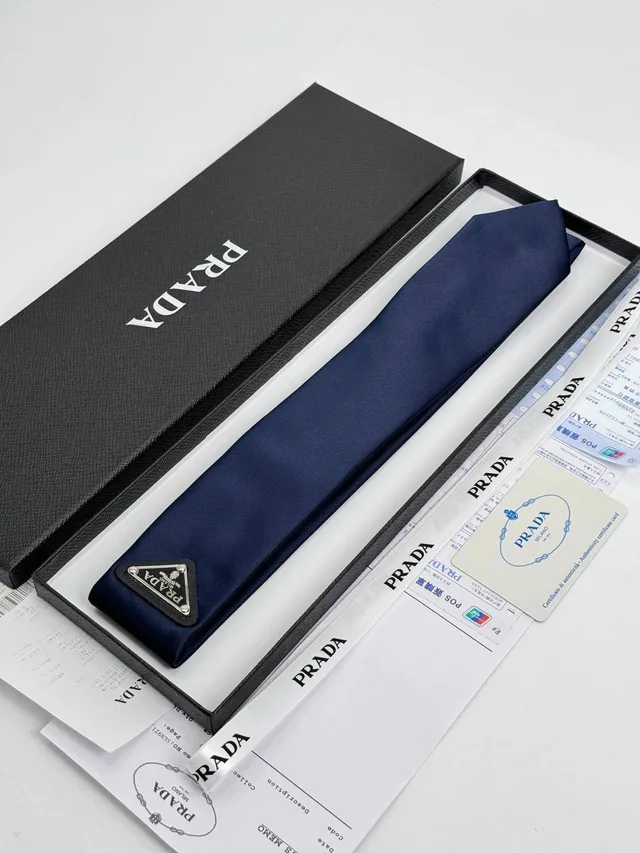 Галстук PRADA