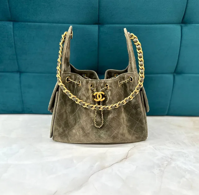Маленькая сумочка Chanel