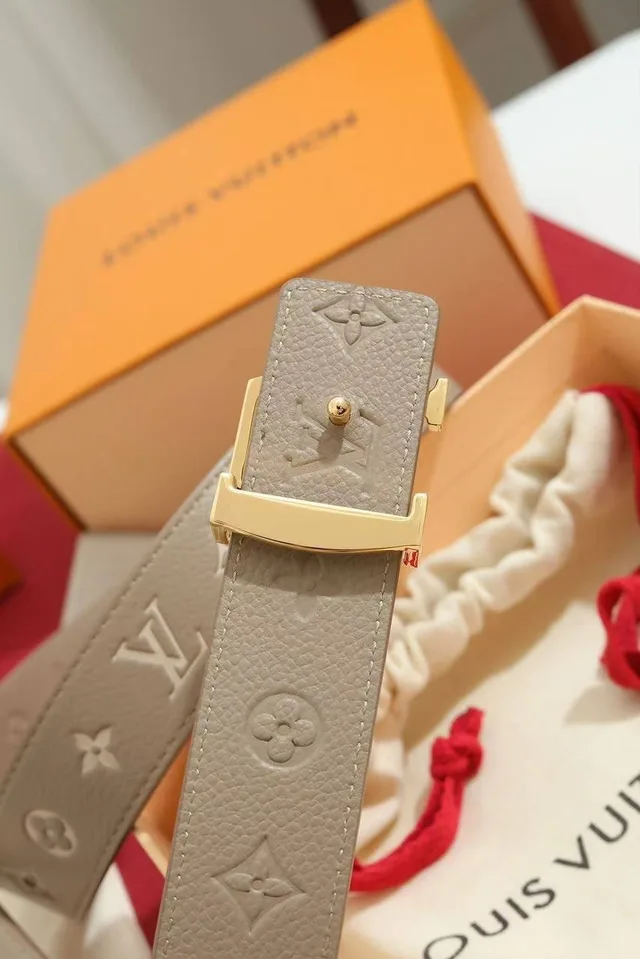 Ремень Louis Vuitton 2026