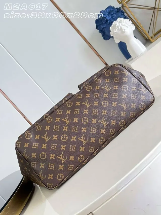 Сумка Louis Vuitton