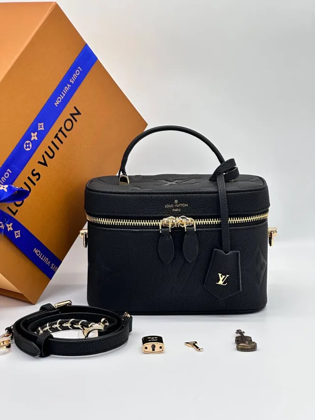 Косметичка Louis Vuitton