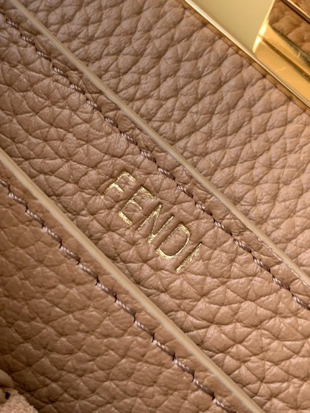 Сумка Fendi