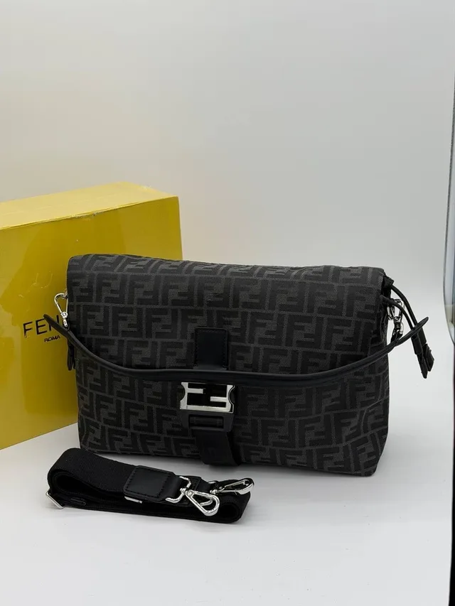 Сумка Fendi