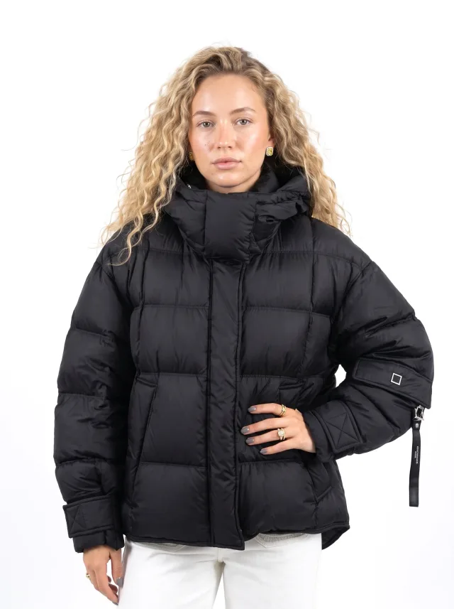 Пуховик Canada Goose
