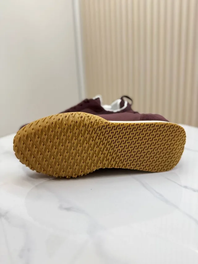 Кроссовки Hermes