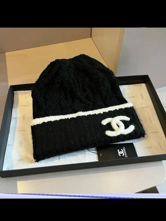 Зимняя Шапка Chanel