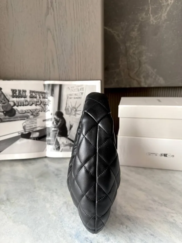 YSL icarino