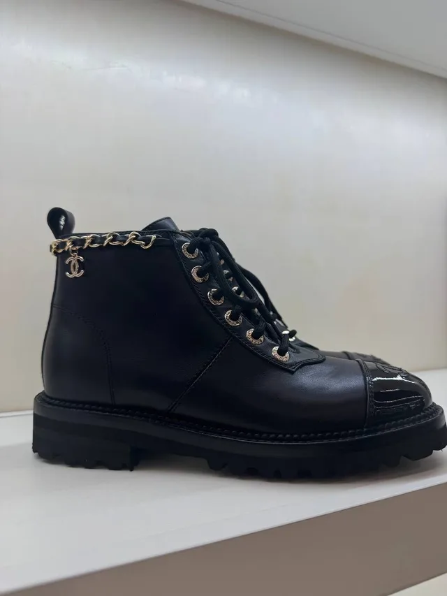 Ботинки Chanel