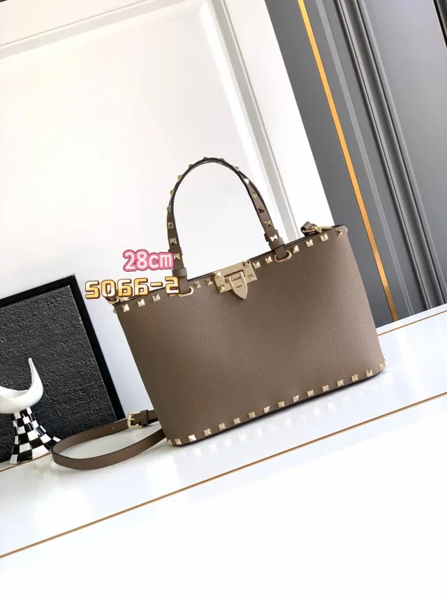 Сумка Valentino