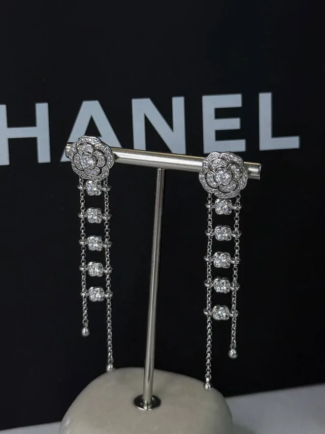 Серьги Chanel