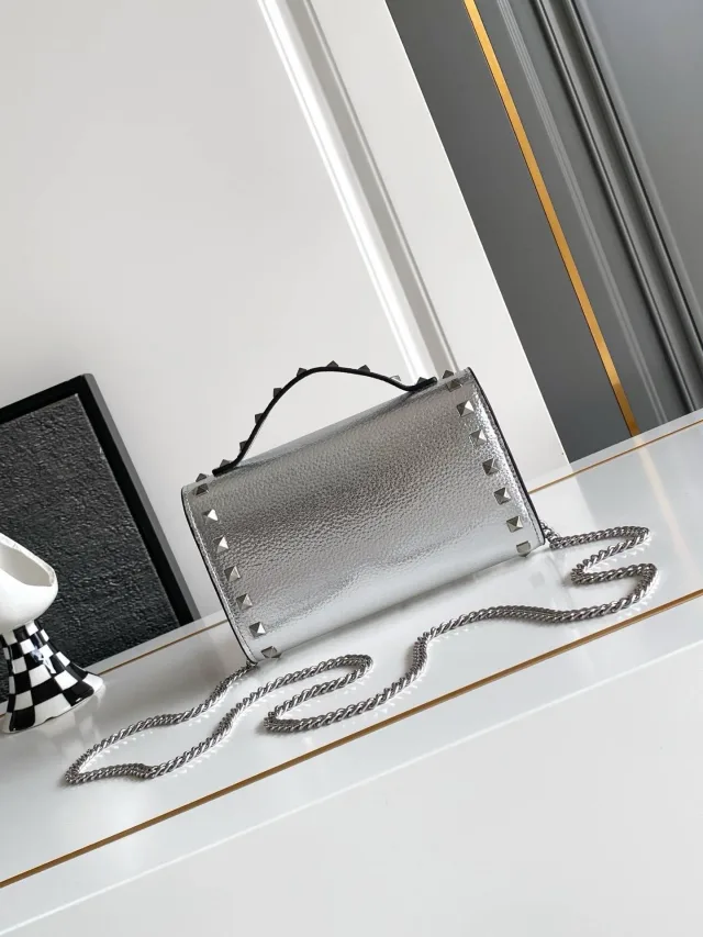 Сумка Valentino