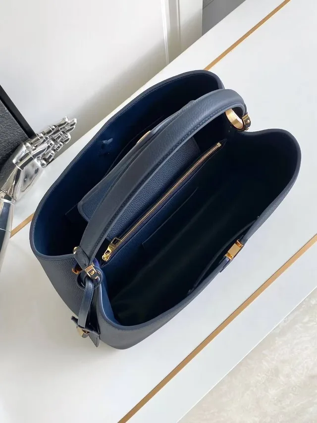 Сумка Louis Vuitton