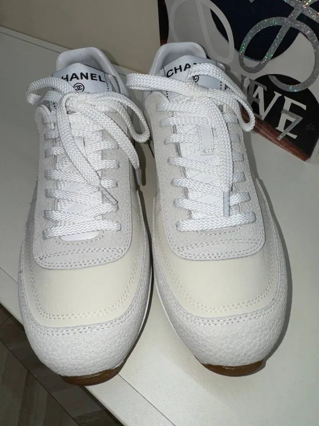 Кроссовки Chanel