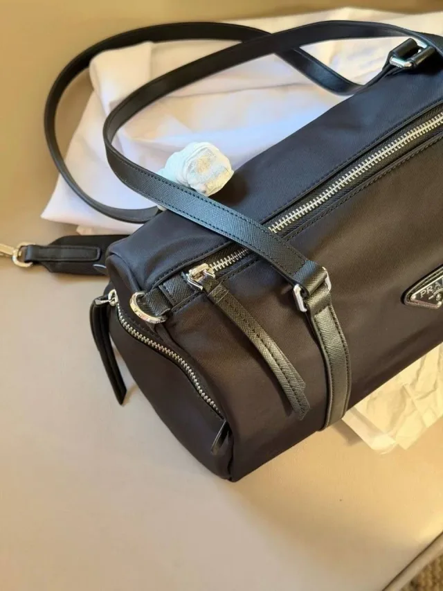 Сумка Prada