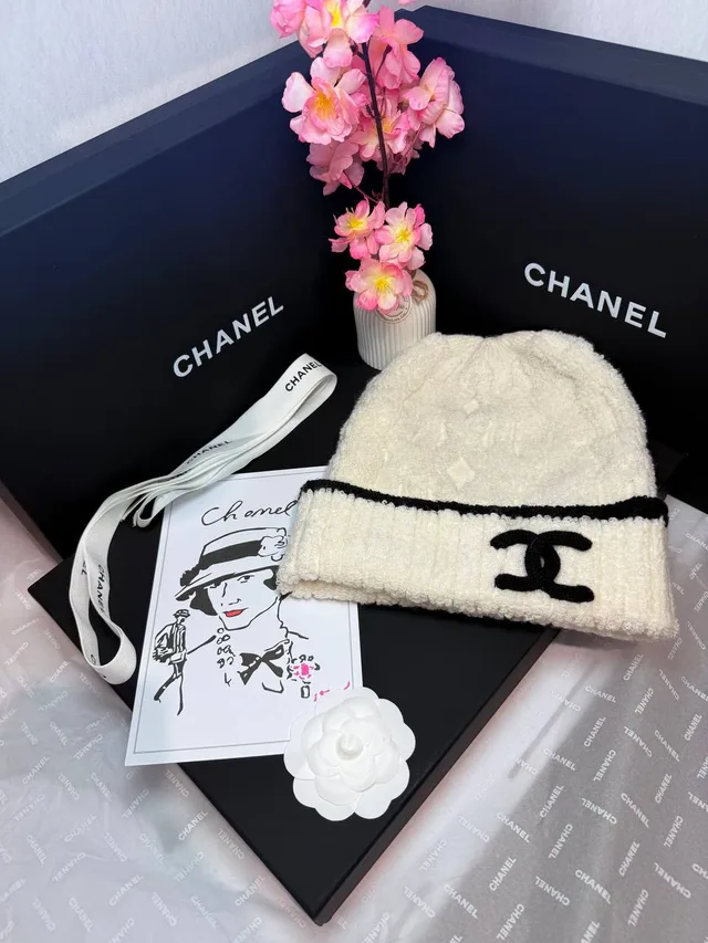 Зимняя Шапка Chanel