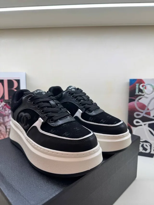 Кроссовки Chanel
